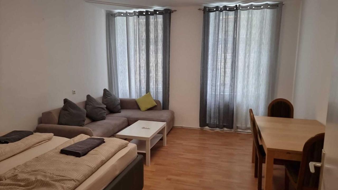 Premier Double Room Mz Wina Bagian luar foto